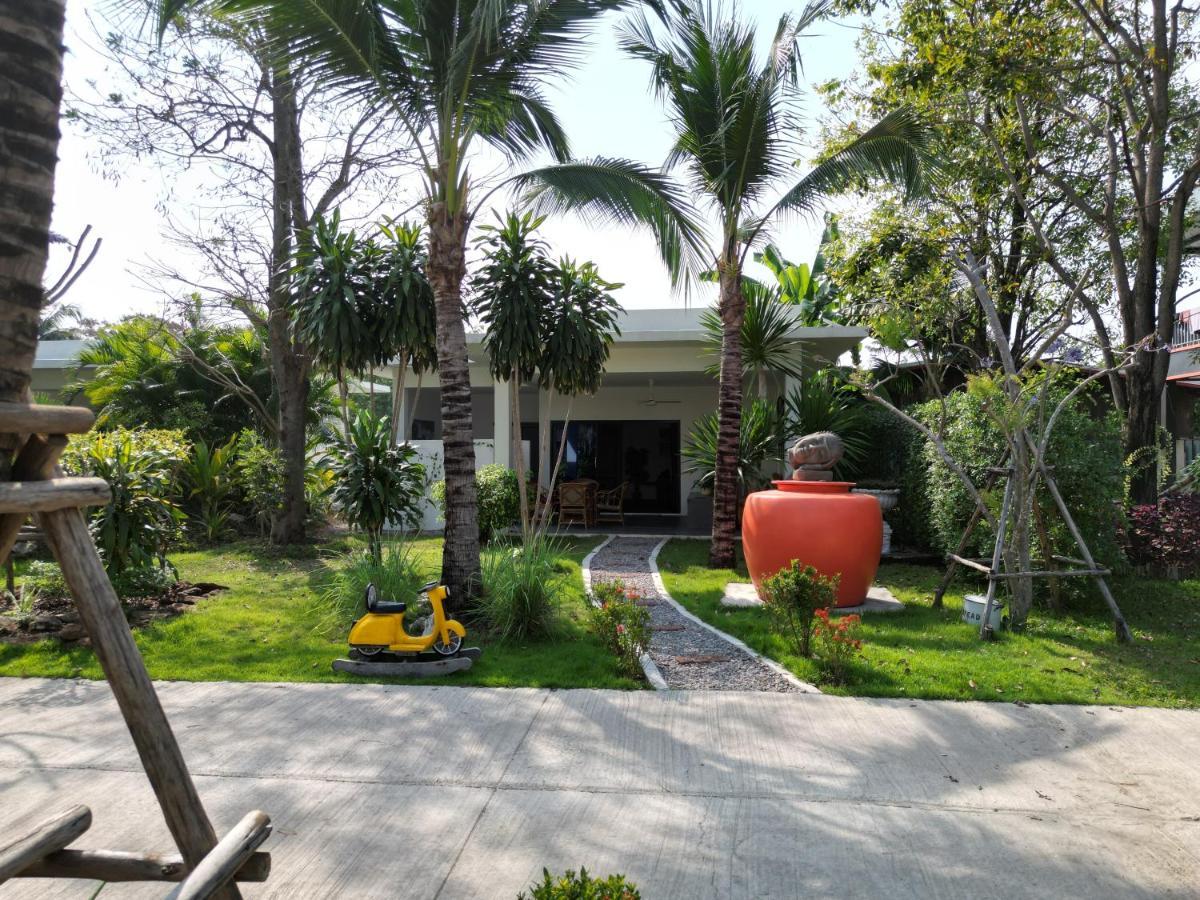 Sunset Resorts And Bar Ban Nong Chaeng  외부 사진